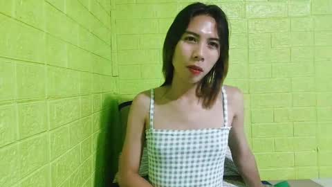 Yuriee online show from 9, 1, 2025