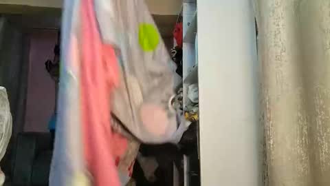 Petite loverr online show from 17, 2, 2026