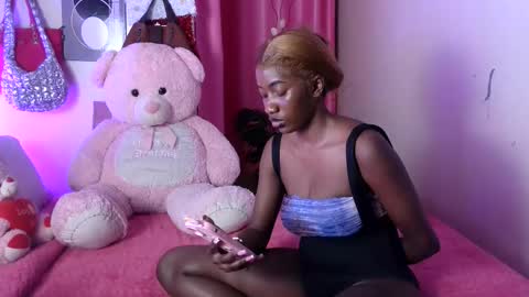 petite_princes online show from 12, 3, 2026