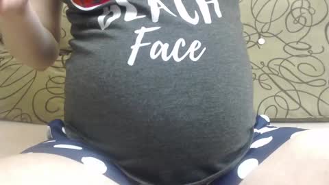 Snapshot of petite_red95 chatting on 5, 12, 2024 cosmina online show from 5, 12, 2024