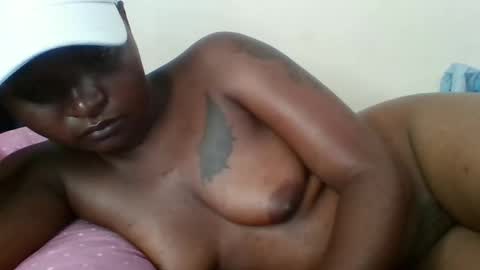 Snapshot of petite_shan chatting on 8, 2, 2026 petite_shan online show from 8, 2, 2026