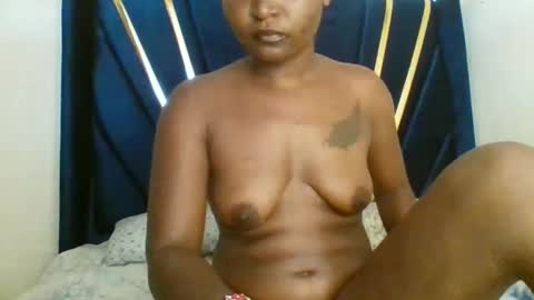 Snapshot of petite_shan chatting on 24, 2, 2026 petite_shan online show from 24, 2, 2026