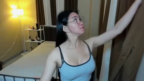 bigcock Marian online show from 26, 4, 2026