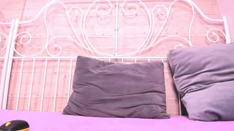 Snapshot of petitecharlize chatting on 24, 12, 2024 Charlize XL online show from 24, 12, 2024