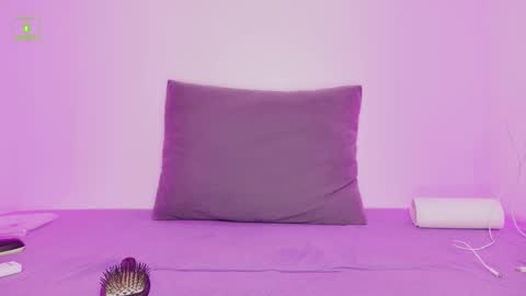 Snapshot of petitecharlize chatting on 26, 2, 2025 Charlize XL online show from 26, 2, 2025