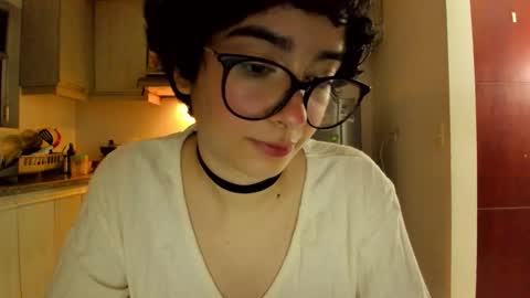 Snapshot of petitee_lunna chatting on 25, 2, 2026 Lunna online show from 25, 2, 2026