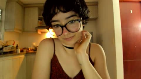 Snapshot of petitee_lunna chatting on 25, 2, 2026 Lunna online show from 25, 2, 2026