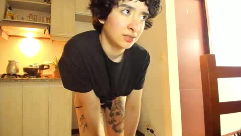 Snapshot of petitee_lunna chatting on 12, 3, 2026 Lunna online show from 12, 3, 2026