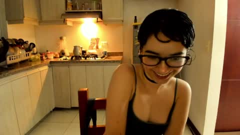 Lunna online show from 26, 4, 2026