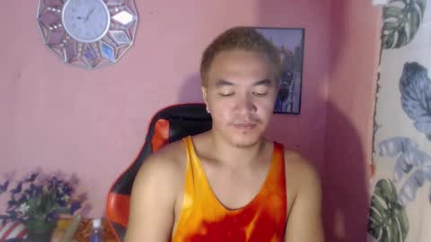 Snapshot of petitehugecockxnxxx chatting on 12, 9, 2025 Call me jake online show from 12, 9, 2025