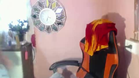 Snapshot of petitehugecockxnxxx chatting on 24, 9, 2025 Call me jake online show from 24, 9, 2025