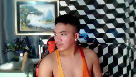 Snapshot of petitehugecockxnxxx chatting on 5, 11, 2025 Call me jake online show from 5, 11, 2025