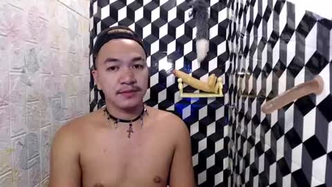 Snapshot of petitehugecockxnxxx chatting on 21, 6, 2026 Call me jake online show from 21, 6, 2026