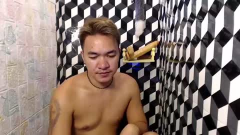 Snapshot of petitehugecockxnxxx chatting on 30, 6, 2026 Call me jake online show from 30, 6, 2026