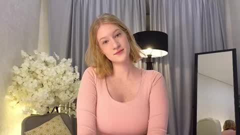 Elza online show from 12, 11, 2025