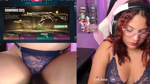 Snapshot of petitesofia_ chatting on 19, 9, 2025 Sofia online show from 19, 9, 2025