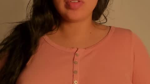 Snapshot of petitgirl_ chatting on 17, 11, 2025 J A S S online show from 17, 11, 2025