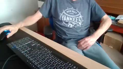 petitwilly online show from 15, 12, 2025