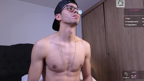 Snapshot of phantom_bigger1 chatting on 15, 1, 2025 phantom_bigger1 online show from 15, 1, 2025