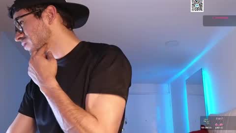 Snapshot of phantom_bigger1 chatting on 20, 2, 2025 phantom_bigger1 online show from 20, 2, 2025