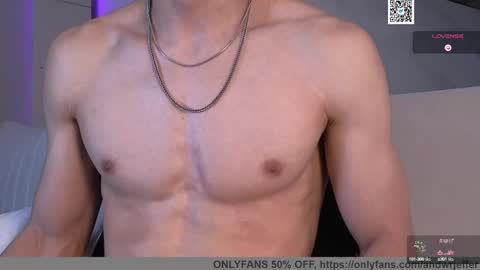 Snapshot of phantom_bigger1 chatting on 21, 2, 2025 phantom_bigger1 online show from 21, 2, 2025