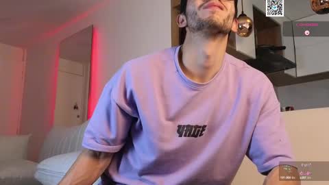 Snapshot of phantom_bigger1 chatting on 25, 2, 2025 phantom_bigger1 online show from 25, 2, 2025