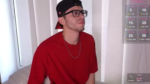 Snapshot of phantom_bigger1 chatting on 17, 9, 2025 phantom_bigger1 online show from 17, 9, 2025