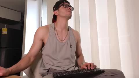 Snapshot of phantom_bigger1 chatting on 23, 9, 2025 phantom_bigger1 online show from 23, 9, 2025