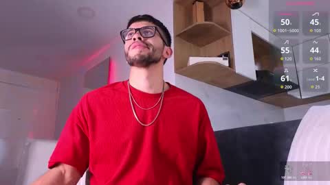 Snapshot of phantom_bigger1 chatting on 6, 11, 2025 phantom_bigger1 online show from 6, 11, 2025