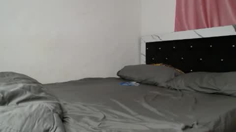 Snapshot of phat_pussylips chatting on 26, 9, 2025 tatiana online show from 26, 9, 2025