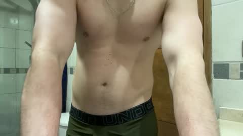 Snapshot of phil1010109 chatting on 24, 10, 2025 phil1010109 online show from 24, 10, 2025