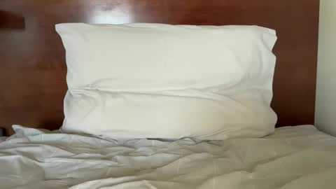 Snapshot of phil1010109 chatting on 2, 12, 2025 phil1010109 online show from 2, 12, 2025