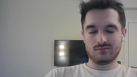 Snapshot of philborison chatting on 18, 2, 2025 PhilipBorison online show from 18, 2, 2025