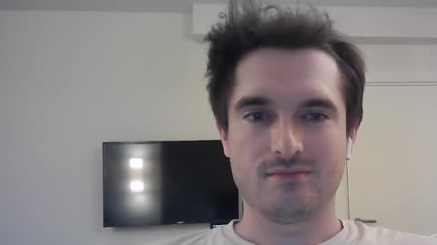 Snapshot of philborison chatting on 10, 9, 2025 PhilipBorison online show from 10, 9, 2025