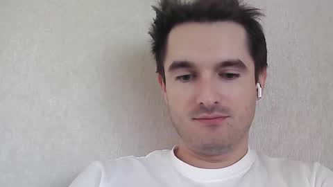 Snapshot of philborison chatting on 28, 10, 2025 PhilipBorison online show from 28, 10, 2025