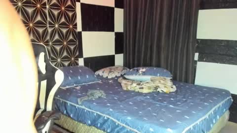 AJ online show from 13, 1, 2025