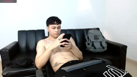 Snapshot of philip_jons chatting on 2, 4, 2026 Philip online show from 2, 4, 2026
