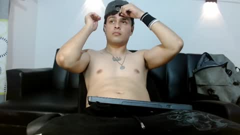 Snapshot of philip_jons chatting on 26, 4, 2026 Philip online show from 26, 4, 2026
