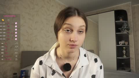 Bella online show from 25, 1, 2025