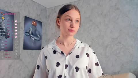 Bella online show from 11, 3, 2025