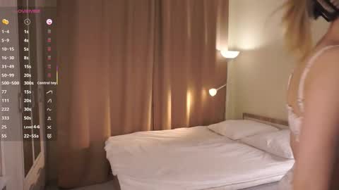 Bella online show from 24, 9, 2025