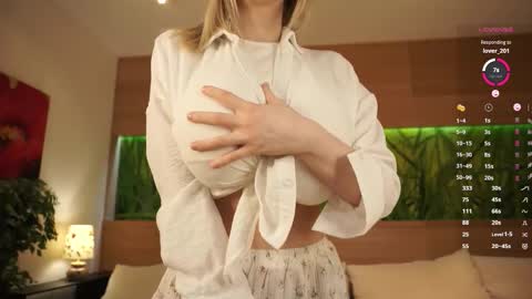 Bella online show from 28, 10, 2025