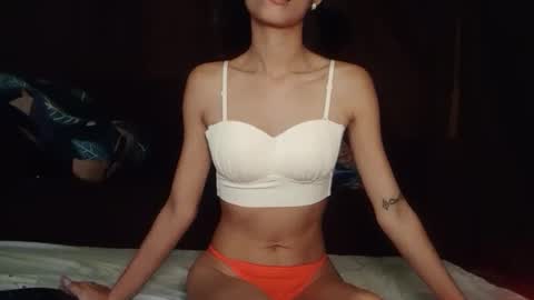 Snapshot of philippinas_white_man chatting on 14, 10, 2025 Online at weekends Friday to Sunday online show from 14, 10, 2025