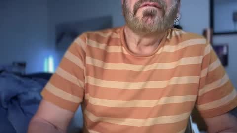 phillyhung8 online show from 24, 2, 2025