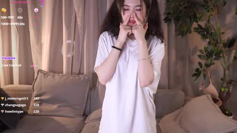 Hitomi oo online show from 14, 12, 2024