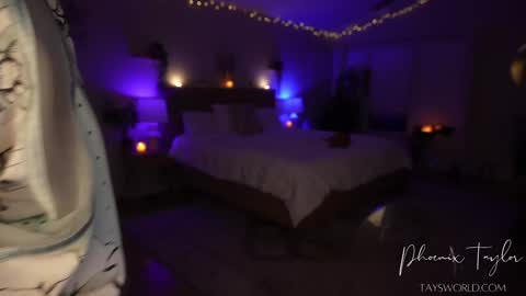 Snapshot of phoenix_taylor chatting on 7, 11, 2025 PHOENIX TAYLOR online show from 7, 11, 2025