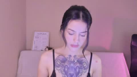 phoenixx_x online show from 10, 4, 2026