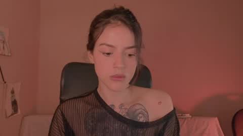 phoenixx_x online show from 2, 5, 2026