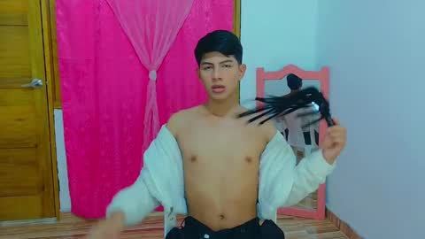 Snapshot of phuwin_bj chatting on 13, 5, 2026 phuwin online show from 13, 5, 2026