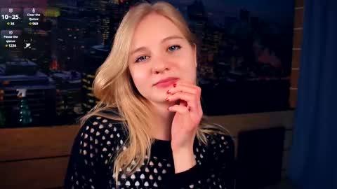 Snapshot of phyllisearney chatting on 3, 3, 2025 Hann G. Jones online show from 3, 3, 2025